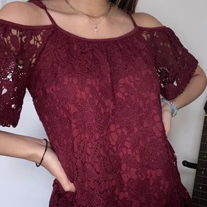 maroon lace tank top